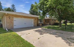211 MEADOW STREET, Stevens Point, WI 54481