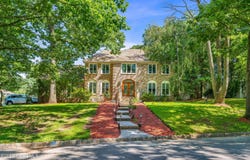 19 Cherokee Road, East Brunswick, NJ 08816