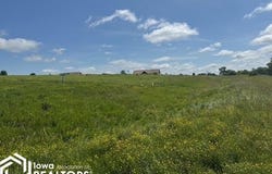 1991 Sunrise Circle, Fairfield, IA 52556