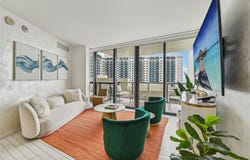 2201 Collins Ave, Miami Beach, FL 33139