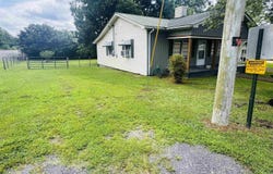 114 N Kyle Street, Scottsboro, AL 35768