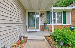 571 S Newman Road, Lake Orion, MI 48362