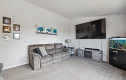 565 Snowflake Street, American Falls, ID 83211