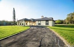 5421 Lockhill Rd, San Antonio, TX 78240
