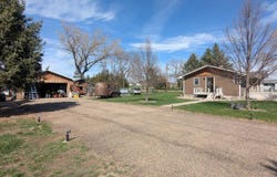 320 E. 6th Street, Kimball, SD 57355