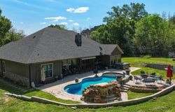 847 Calloway Rd, Marshall, TX 75670