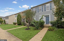 2927 ROTTERDAM Loop, WOODBRIDGE, VA 22191