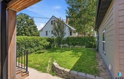 2304 S 3rd Ave, Sioux Falls, SD 57105