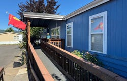 1500 S SANDOZ RD, Newberg, OR 97132