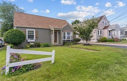 89 Windsor Road, Pawtucket, RI 02861