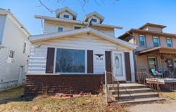 3132 S Calhoun Street, Fort Wayne, IN 46807-1902
