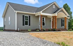 8666 Hat Creek Road, Brookneal, VA 24528