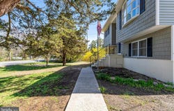 135 DENNISVILLE RD, CAPE MAY COURT HOUSE, NJ 08210