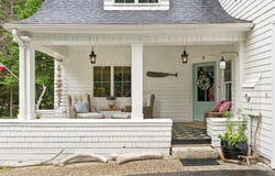2 Valley Avenue, Falmouth, ME 04105