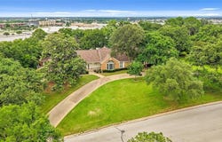 1407 Ridgecrest Circle, Denton, TX 76205
