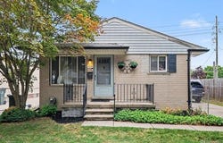 21739 Cedar Street, St. Clair Shores, MI 48081