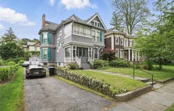 25 Garfield Place, Poughkeepsie, NY 12601