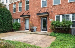3545 Mulligan Drive, Woodridge, IL 60517