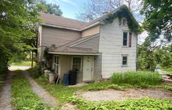 1418 BERKELEY STATION ROAD, MARTINSBURG, WV 25404