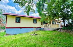 720 CIRCLE  DR, Berryville, AR 72616