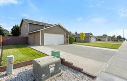 6104 Fenway Dr, Pasco, WA 99301