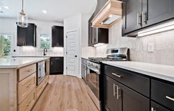 24 Kirkcudbright Lane, Bella Vista, AR 72715