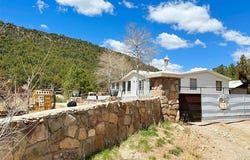 53 COUNTY ROAD B44C, Pecos, NM 87552