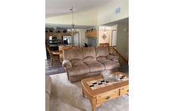 12110 Villa Dr, Conneaut Lake, PA 16316