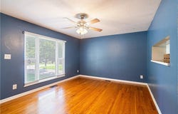 5308 Redwood Lane, St Joseph, MO 64503
