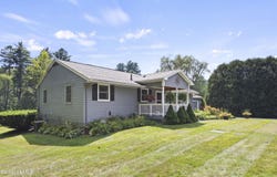 416 Monterey Rd, Great Barrington, MA 01230