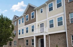 621 COMMONWEALTH Drive, Yorktown, VA 23693