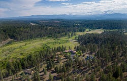 16465 Suntree Lane, Sisters, OR 97759