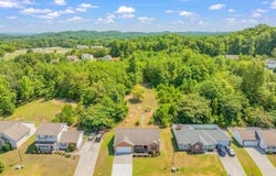 518 Drakewood Rd, Knoxville, TN 37924
