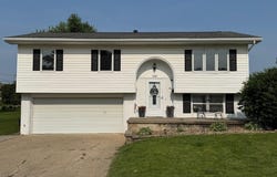 1008 Oswego Street, Tama, IA 52339