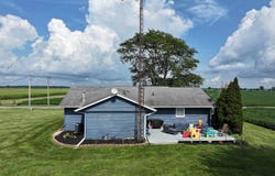 4627 S 1335 W., Francesville, IN 47946-8303