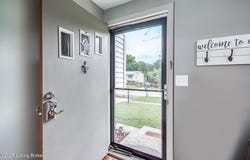 511 N Skyline Dr, Louisville, KY 40229