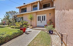 5800 Alderbrook Ct, Castro Valley, CA 94552