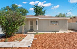 2107 VALLEY Road SW, Albuquerque, NM 87105