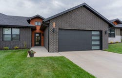 5955 S Farm Rd 163, Springfield, MO 65810