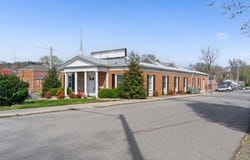 225 E Main St, Livingston, TN 38570