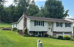 23 Hones Rd, Penn Twp, PA 15632