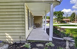 619 Maplewood Drive, Ossian, IN 46777-9308