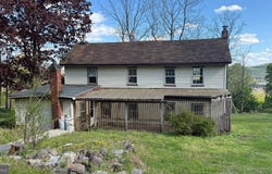 25 COLEMAN HILL Road, WASHINGTON, NJ 07882