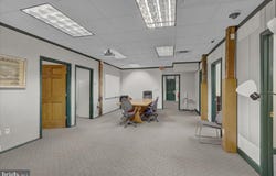 400 E MAIN STREET, ANNVILLE, PA 17003