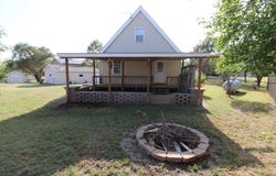 15 Utley Blvd, Marquette, KS 67464