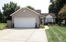 1334 W Grant Street, Bremen, IN 46506-2211