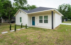 447 W Terrel Street, Cooper, TX 75432
