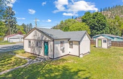 380 5TH AVE, KETTLE FALLS, WA 99141