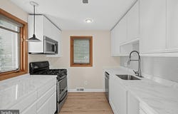 133 REVIEW Avenue, LAWRENCE TWP, NJ 08648
