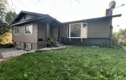 23131 N. Poe Valley Road, Klamath Falls, OR 97603